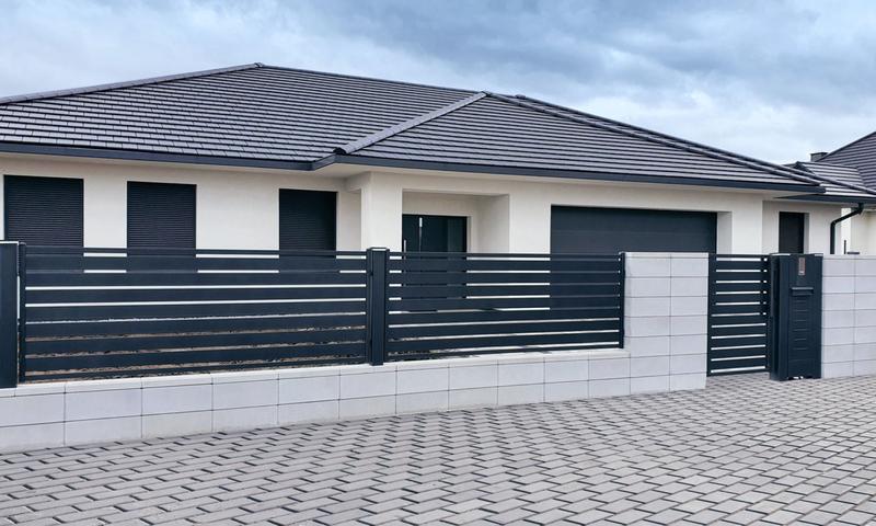 Jak wybrać odpowiednie ogrodzenie domu, które idealnie pasuje do Twojej posesji?