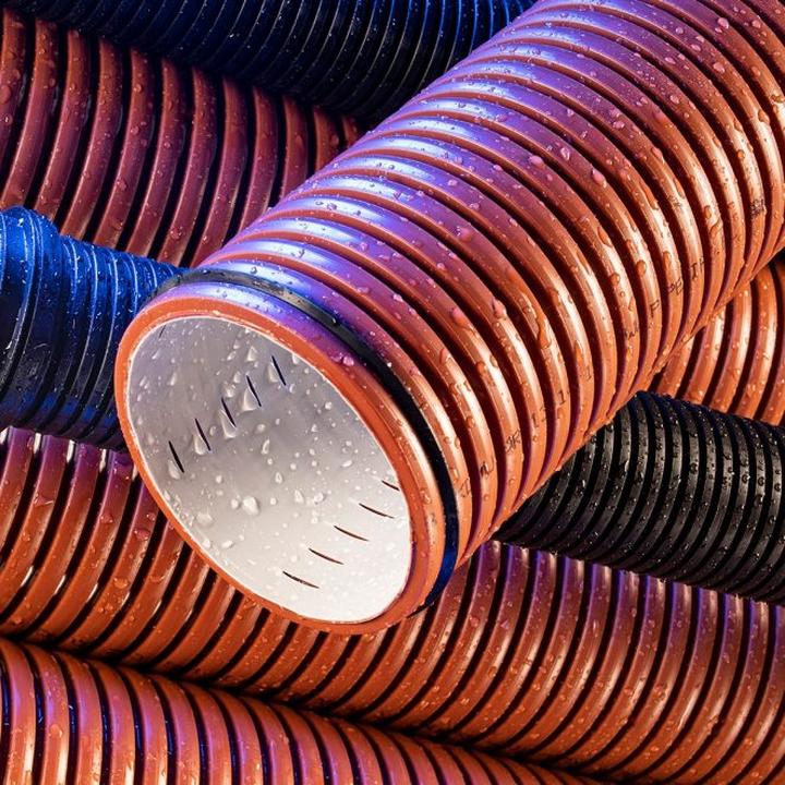 System odprowadzania wody z rynien